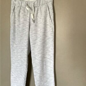 Lululemon pant” on the fly”